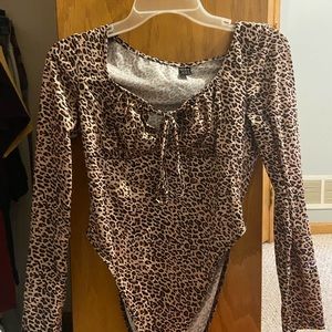 Long sleeve leopard tie body suit
